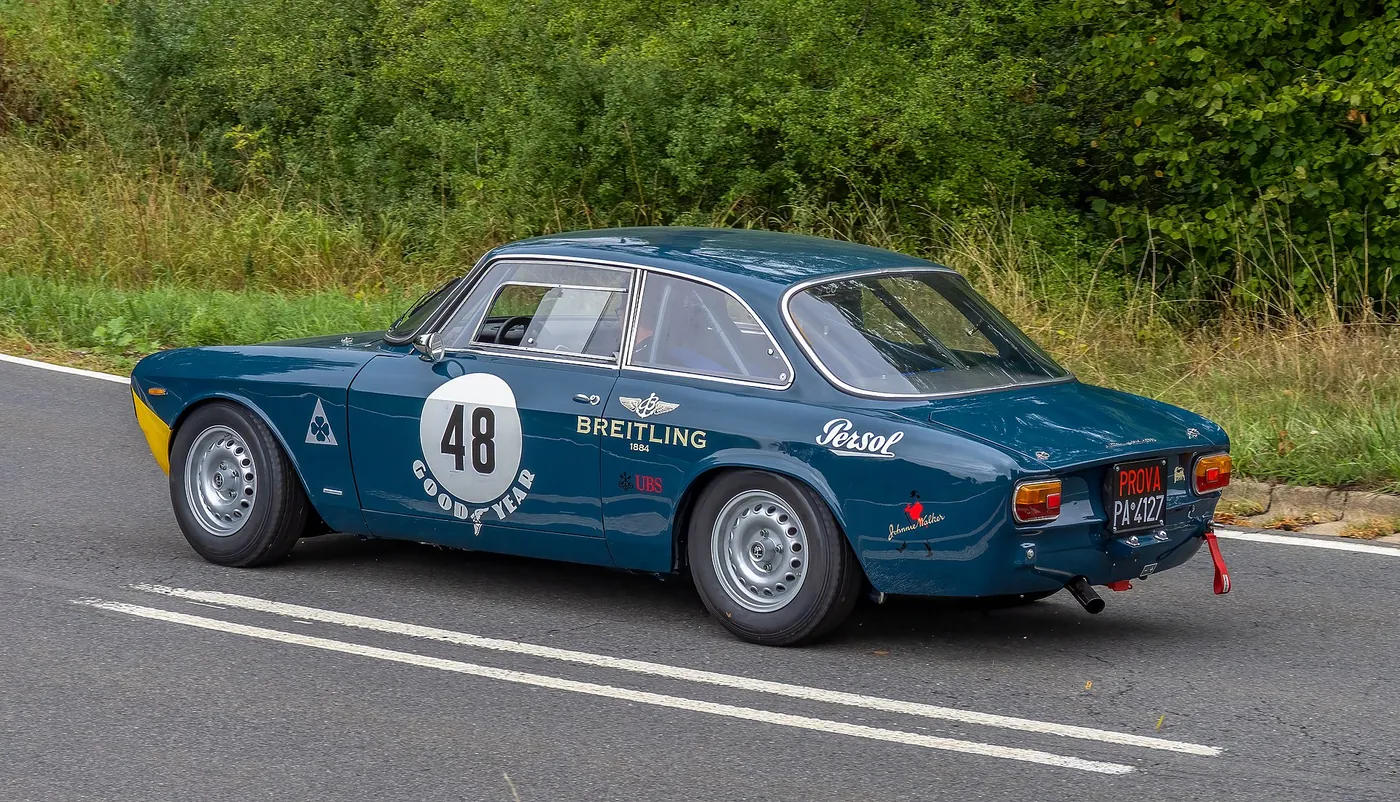 Alfa Romeo GT — foto 4