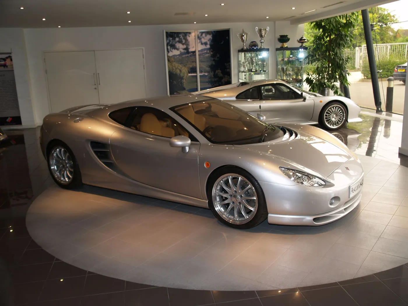 Ascari KZ1 — foto 2