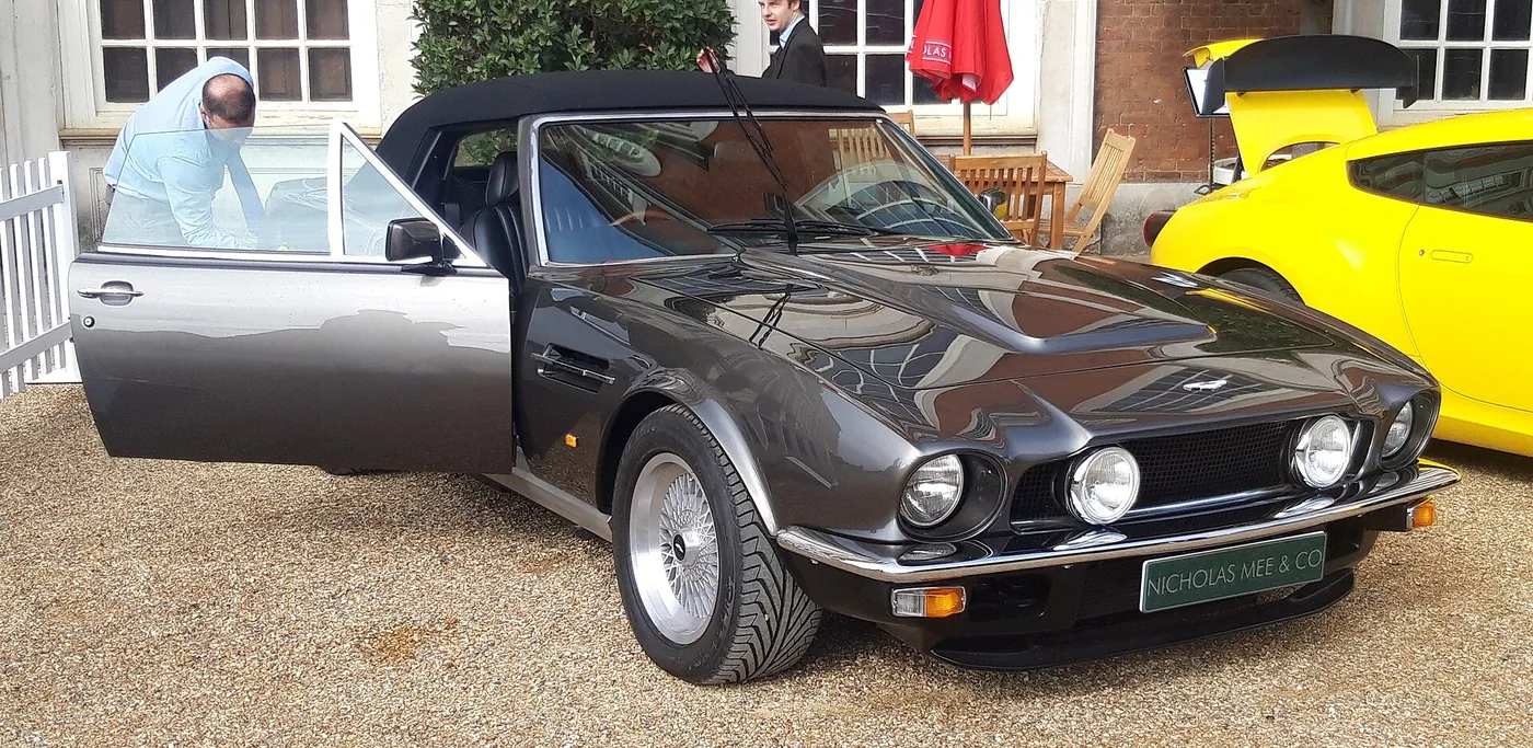 Aston Martin V8 Vantage Volante — foto 4
