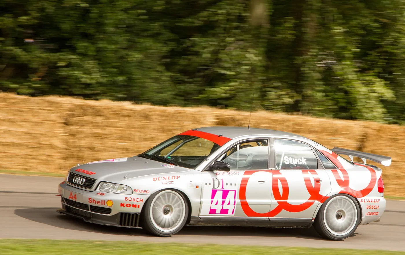 Audi A4 — foto 2