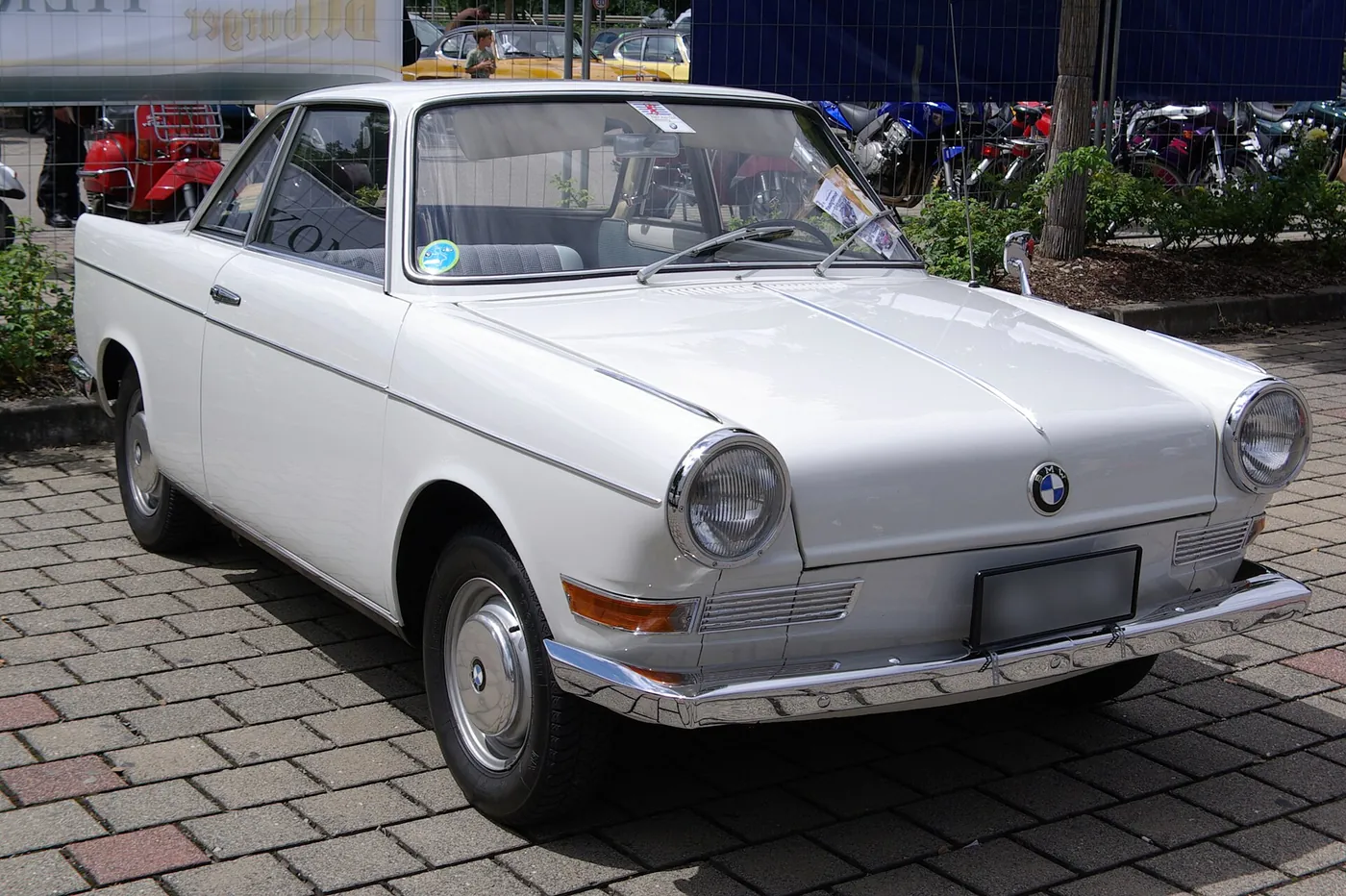 BMW 700 — foto 4
