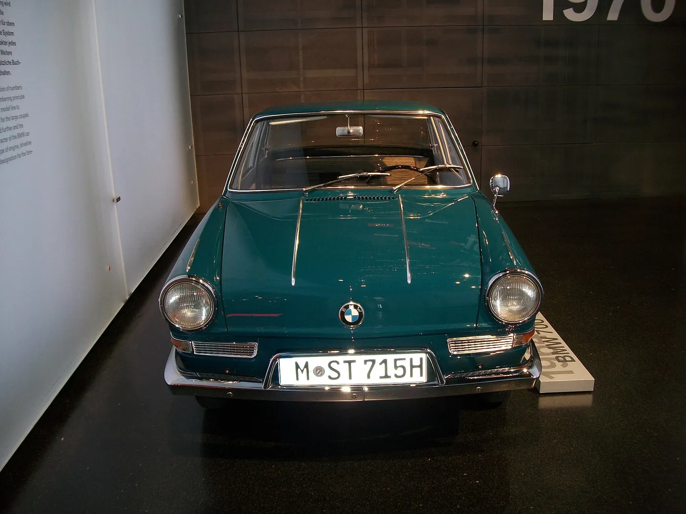 BMW 700 — foto 5