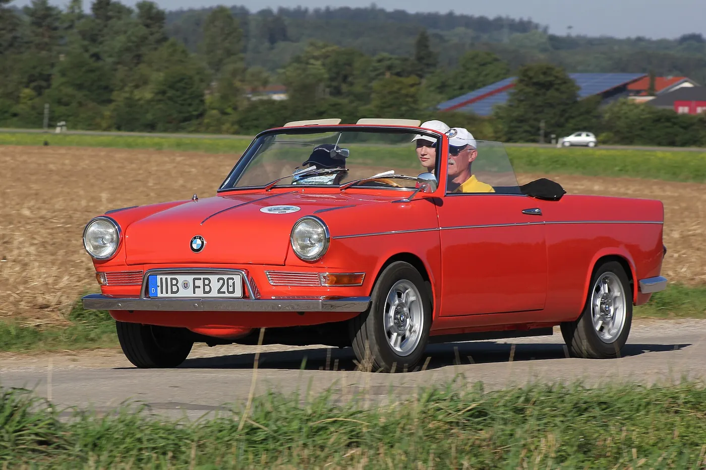 BMW 700 — foto 6