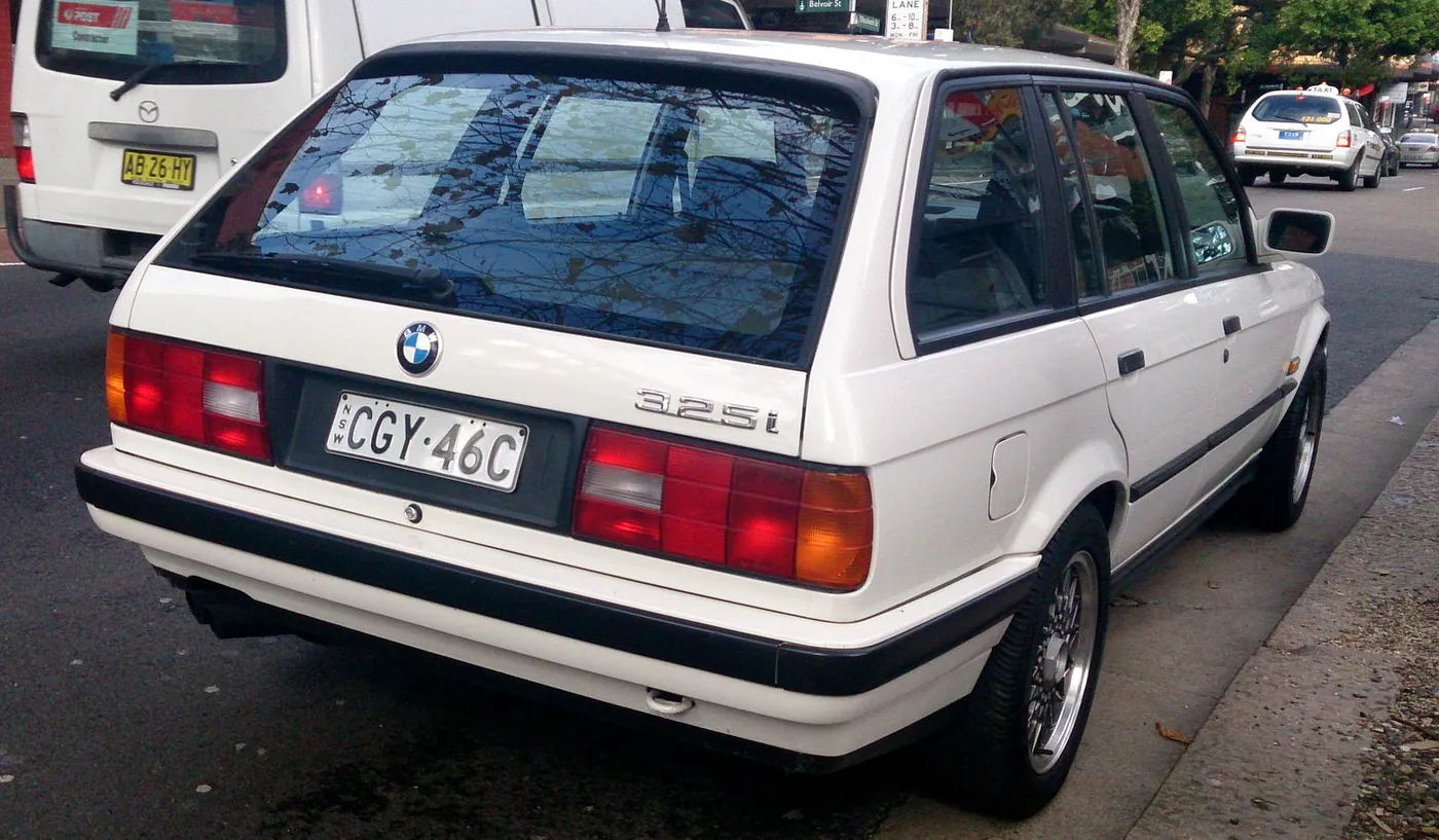BMW Serie 3 — foto 3