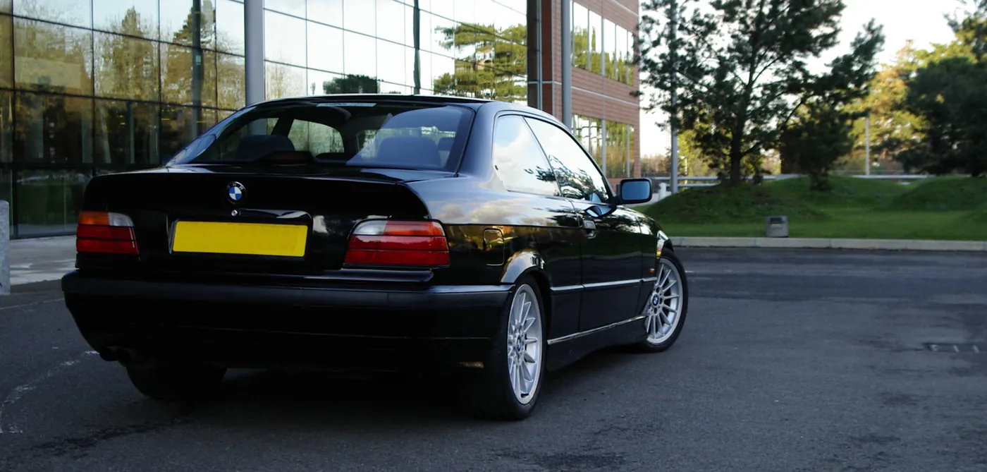 BMW Serie 3 — foto 3