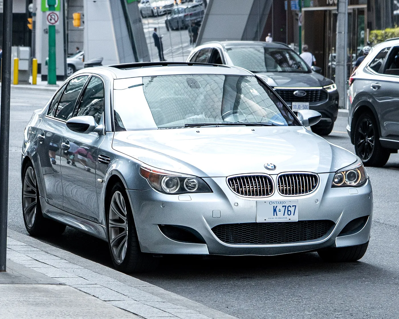 BMW M5 — foto 3