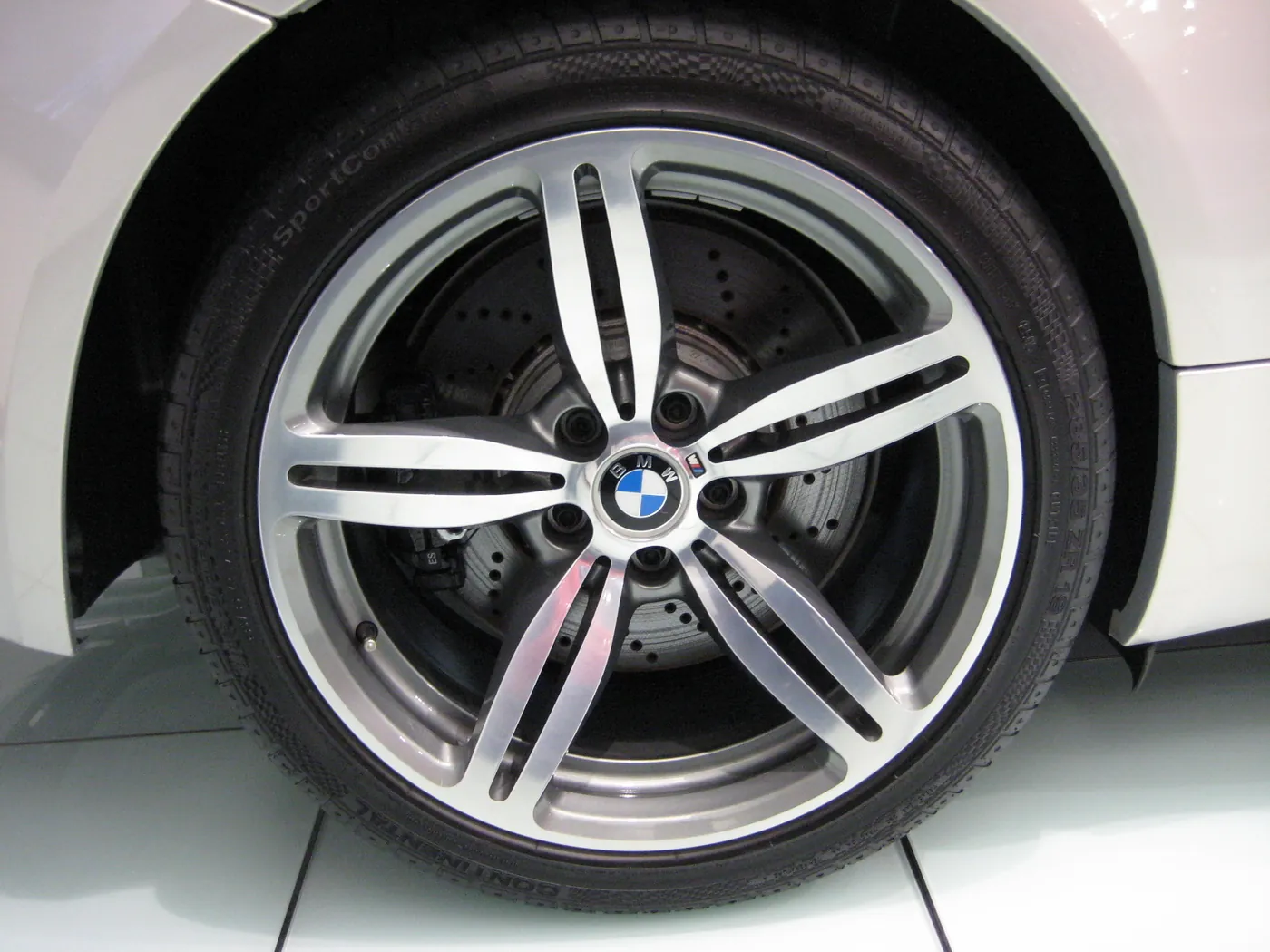 BMW M6 — foto 4