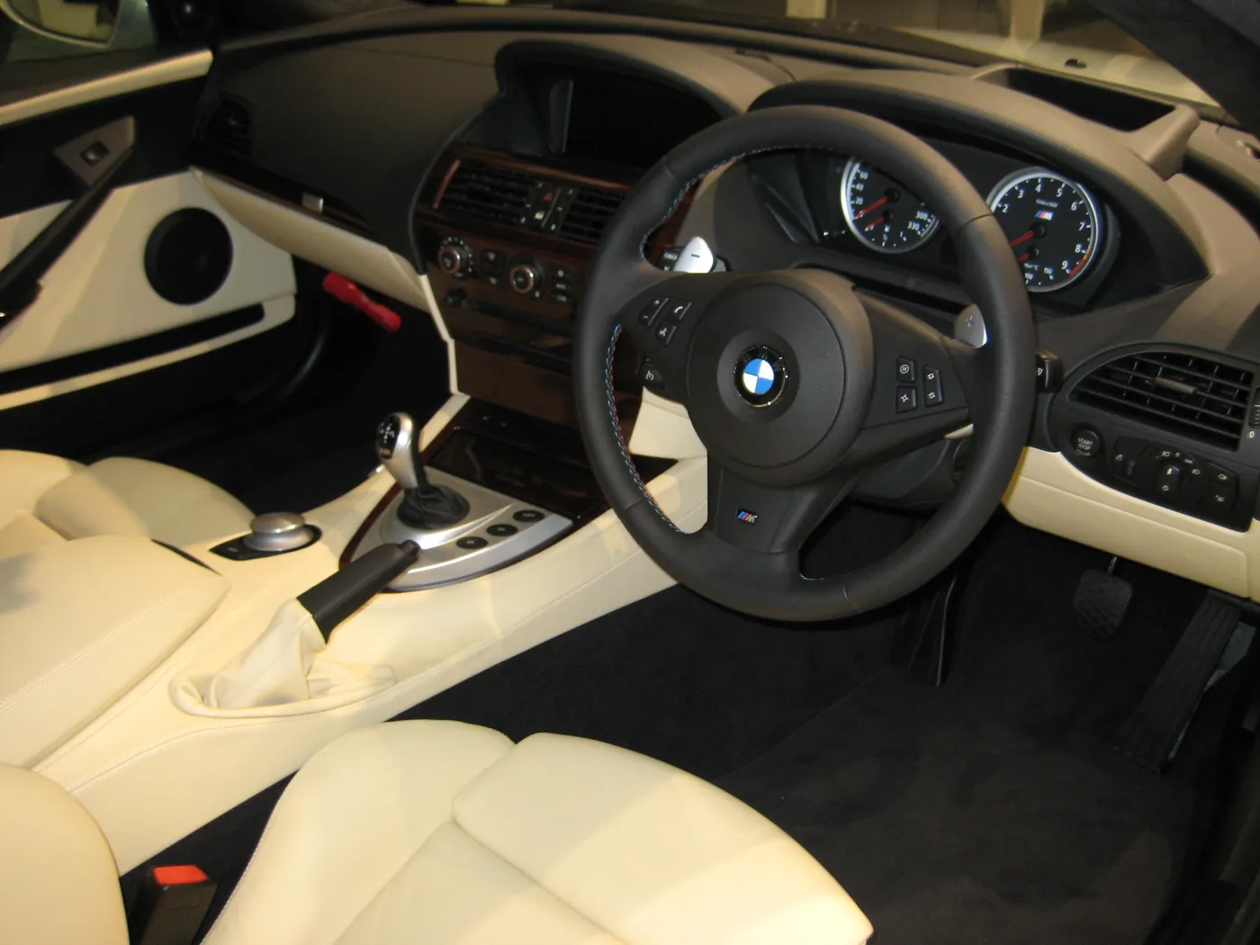 BMW M6 — foto 5