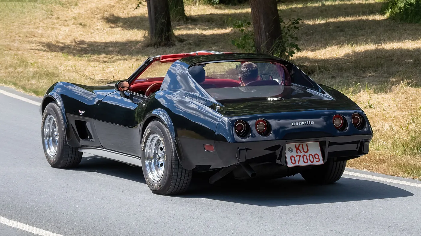 Chevrolet Corvette — foto 4