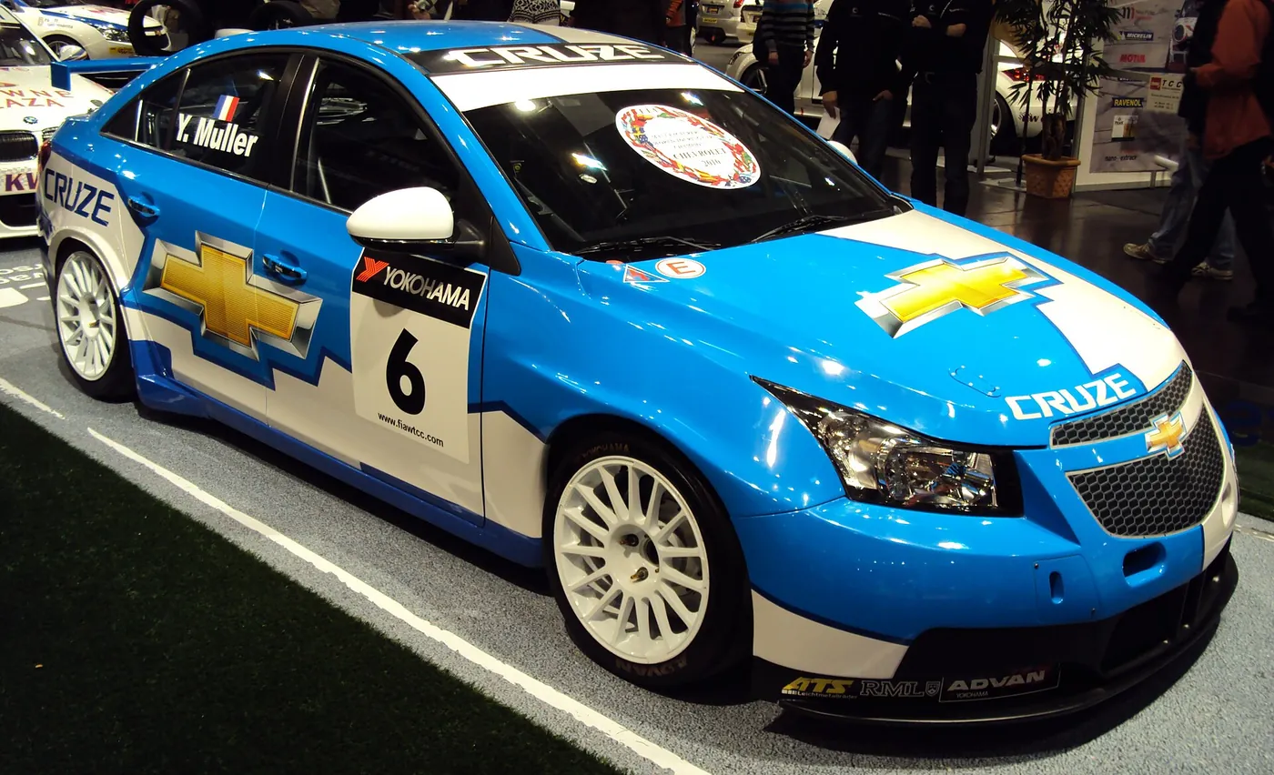 Chevrolet Cruze — foto 5
