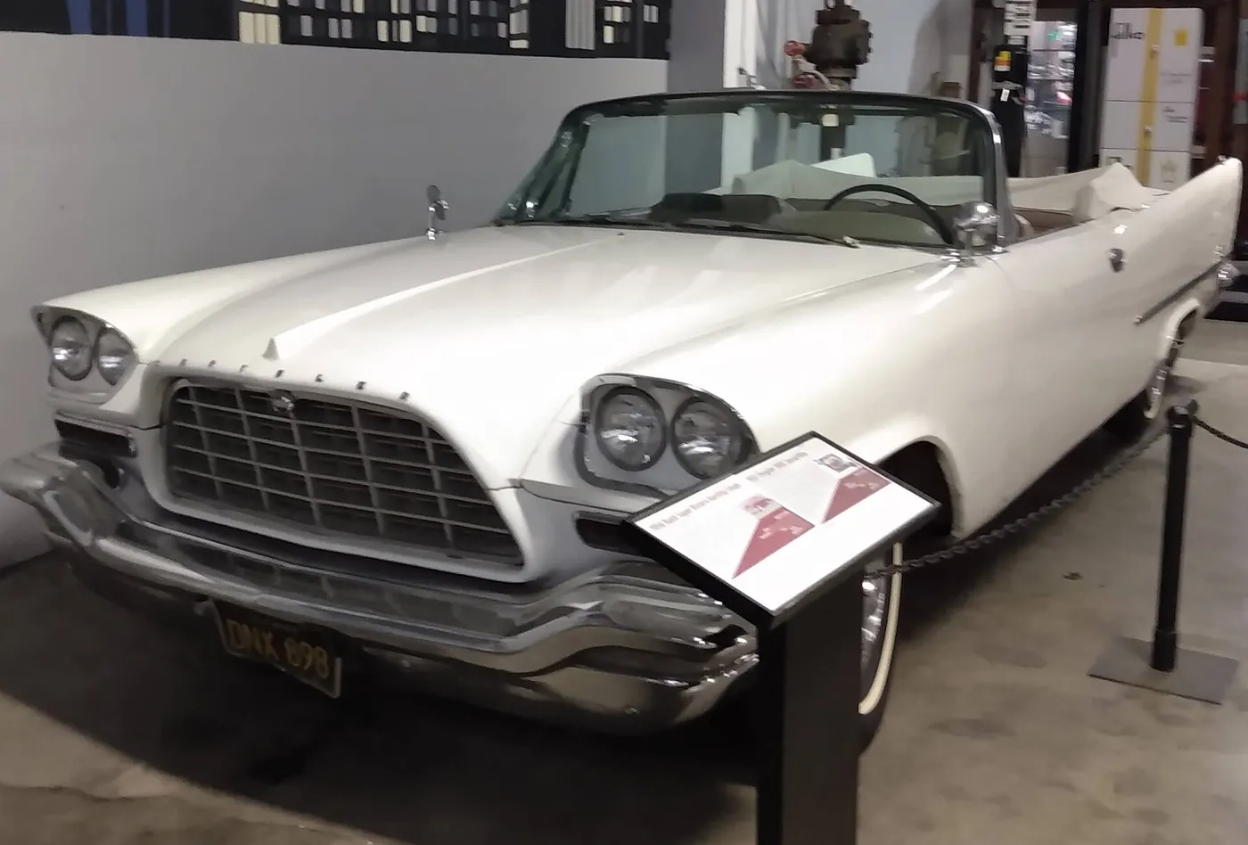 Chrysler 300C — foto 2