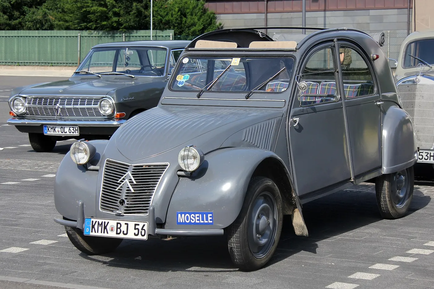 Citroën Hispania 2CV — foto 4