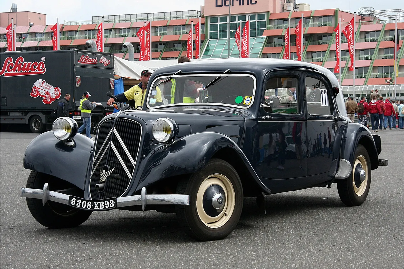 Citroën Traction Avant, Baujahr 1954, 56 PS

28. Internationales Oldtimer-Treffen, Konz