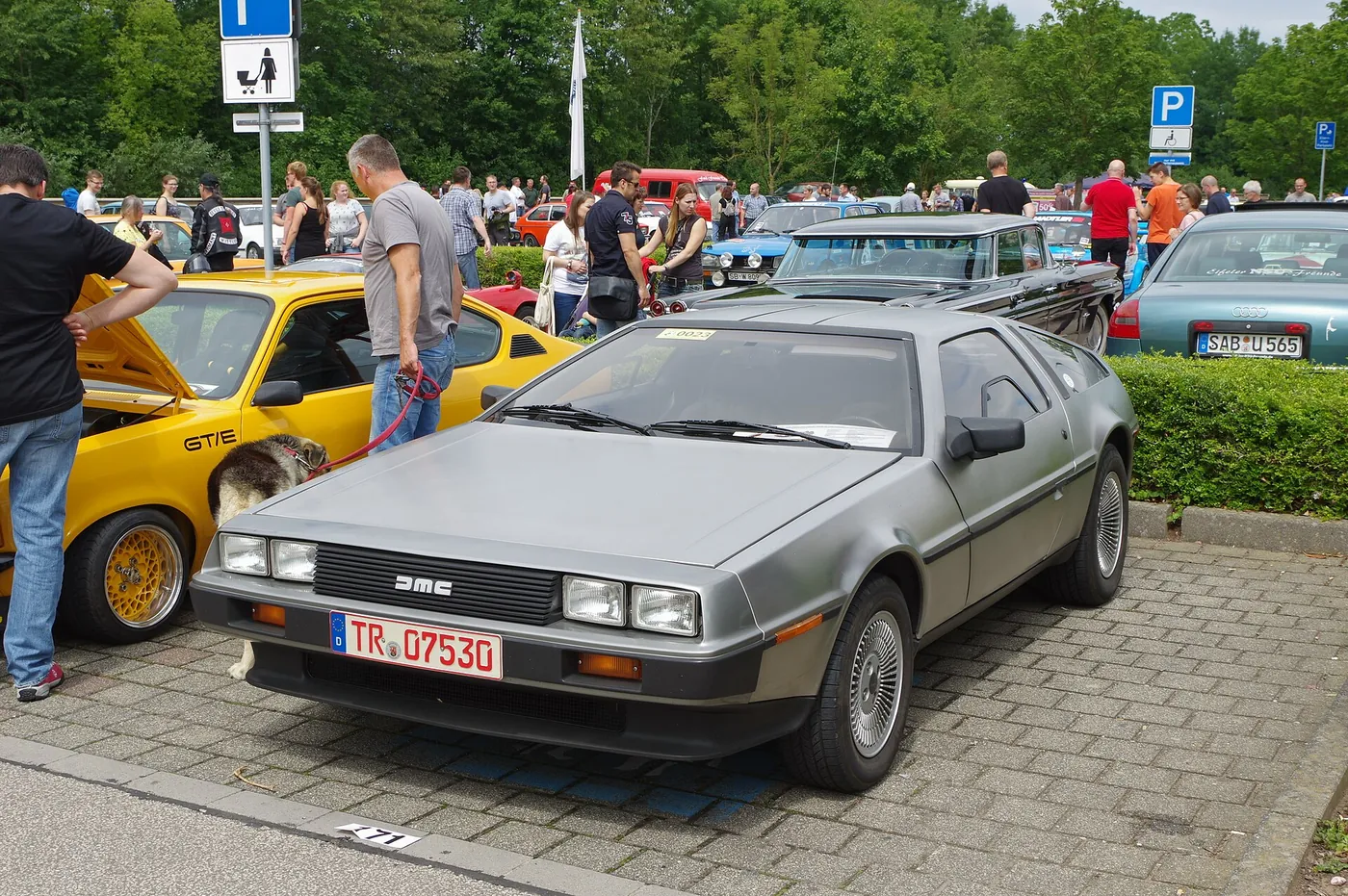 DeLorean DMC-12 — foto 2