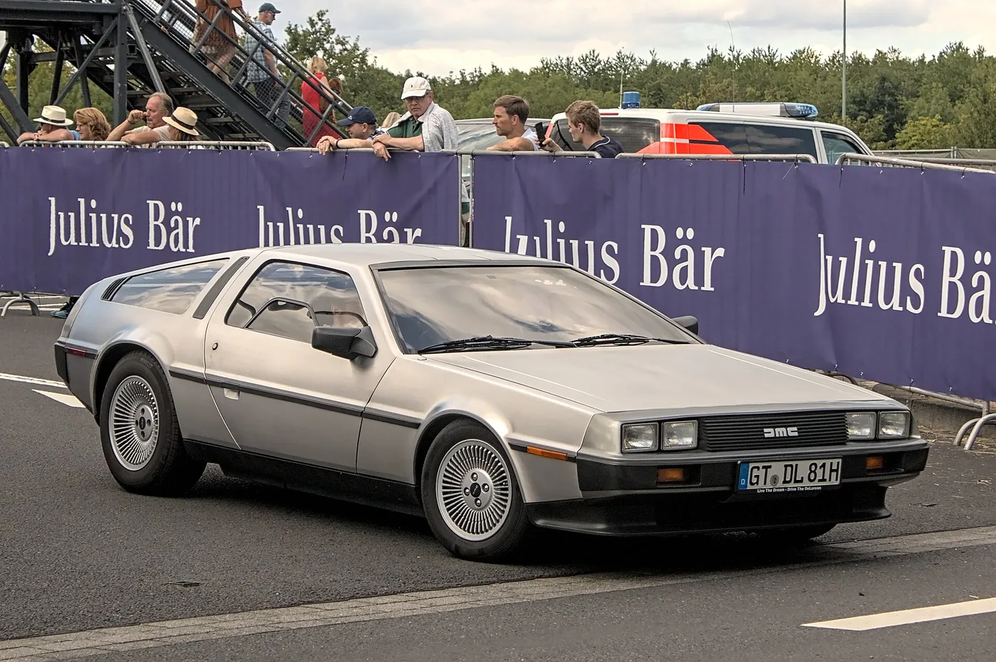 DeLorean DMC-12 — foto 6