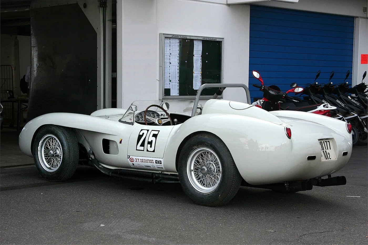 Ferrari 250 GT California — foto 3