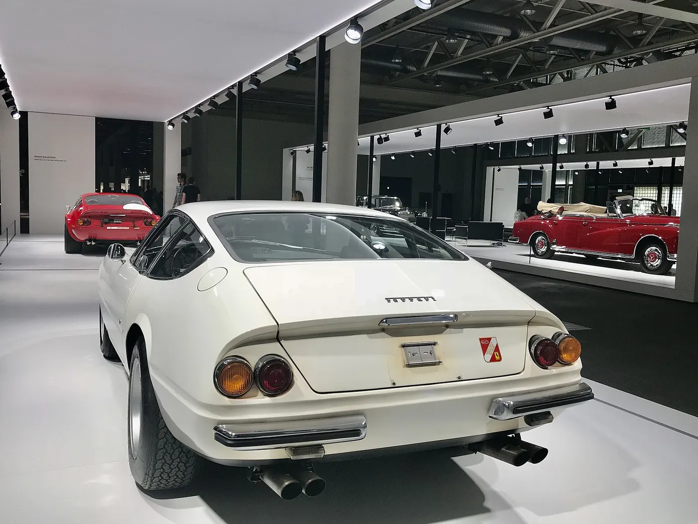Ferrari 365 GTB/4 Daytona — foto 4