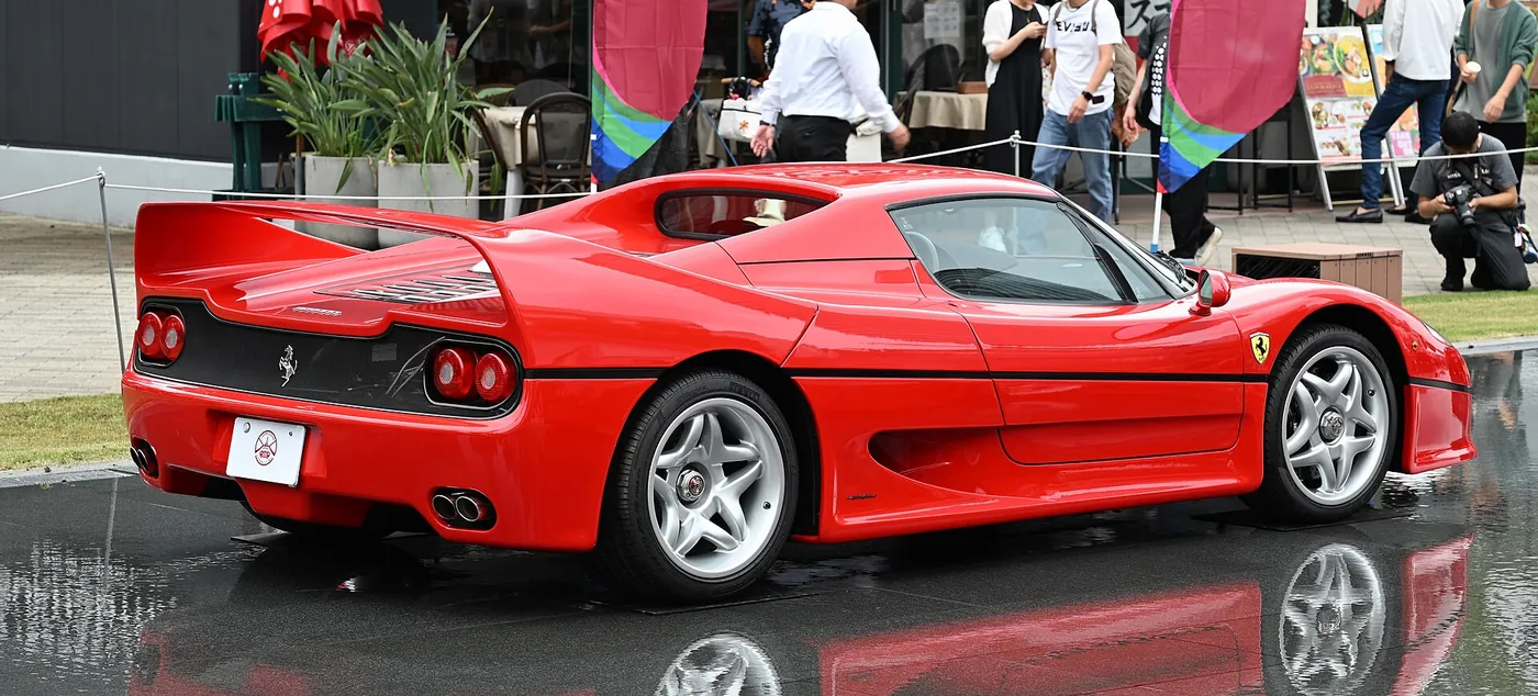 Ferrari F50 — foto 1