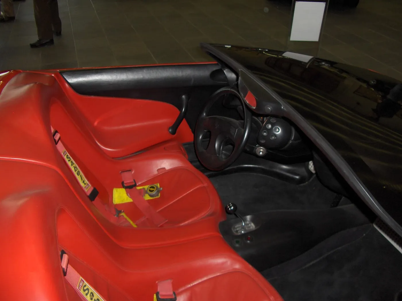 Ferrari Mythos — foto 2