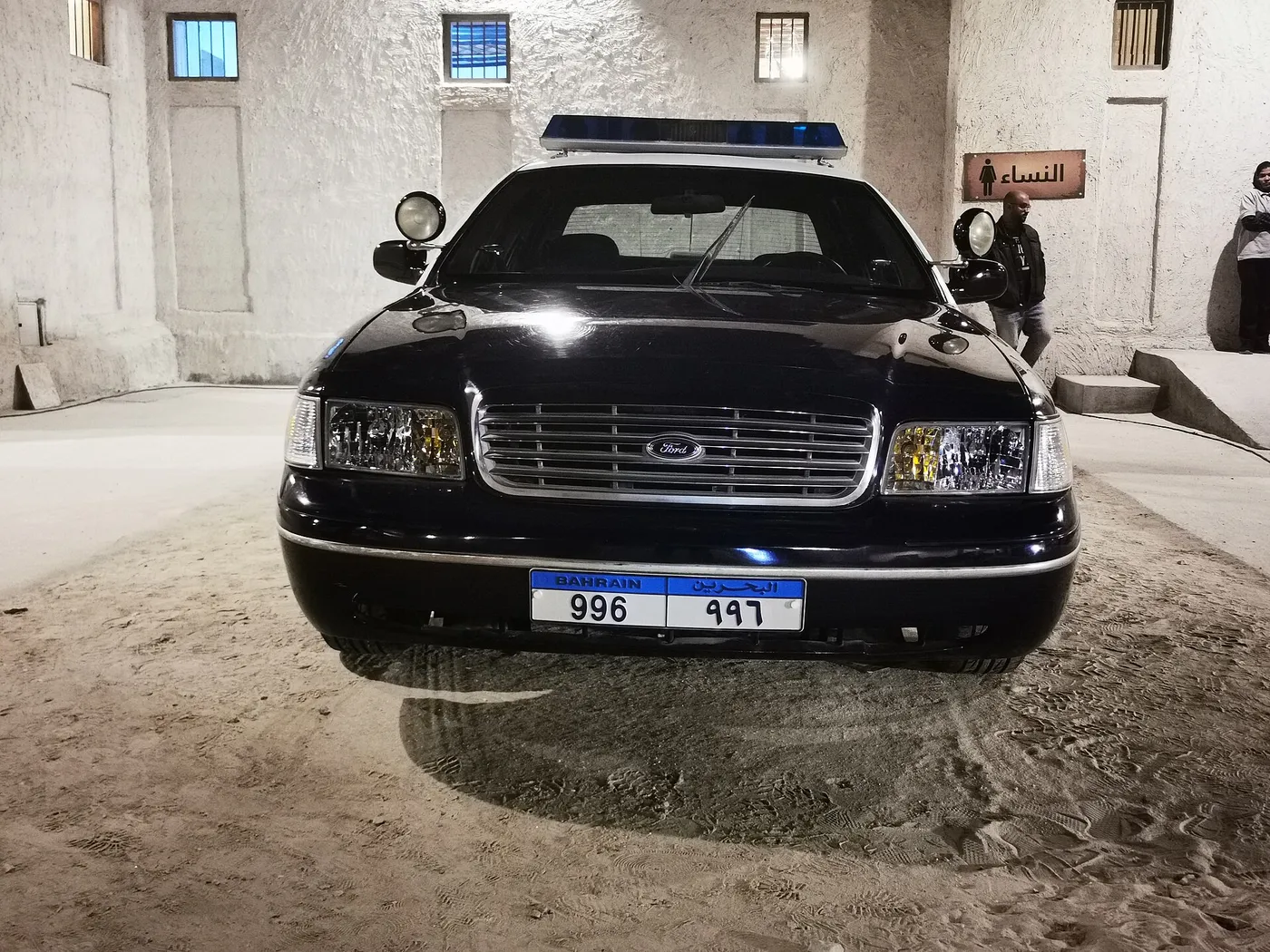 Ford Crown Victoria — foto 3