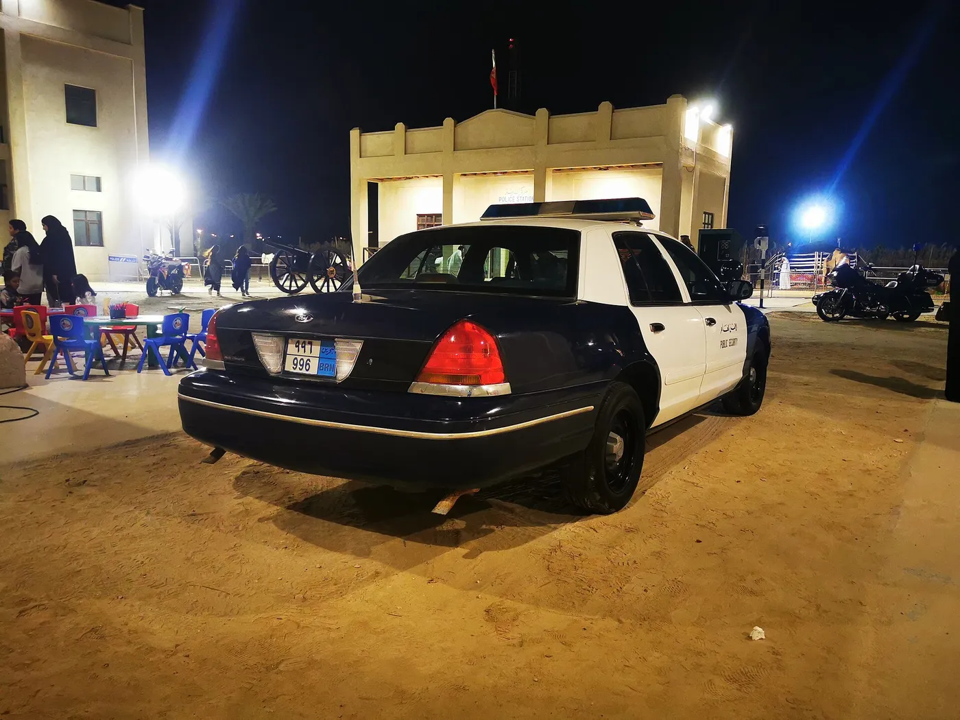 Ford Crown Victoria — foto 4