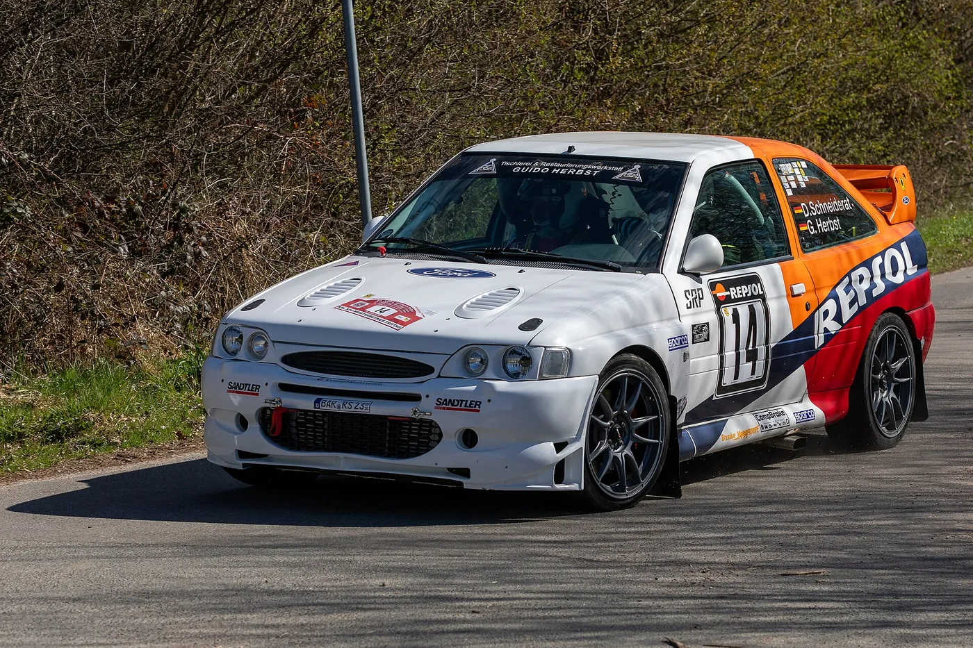 Ford Escort — foto 1