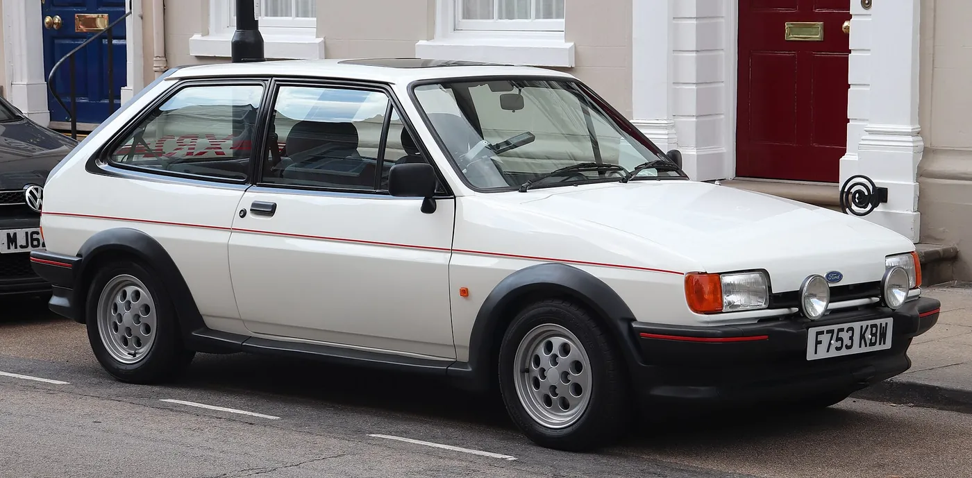 Ford Fiesta — foto 1