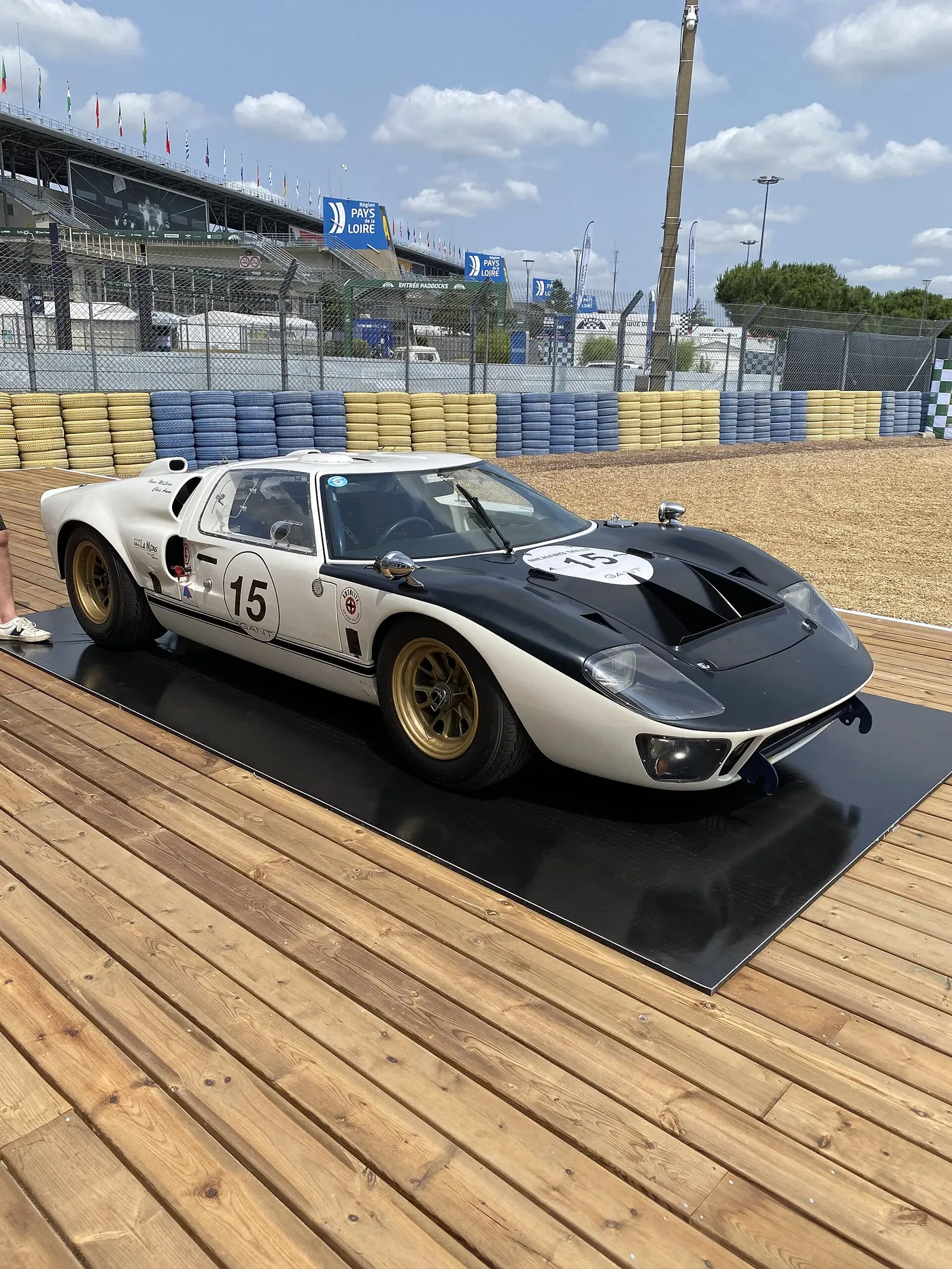 Ford GT40 — foto 3