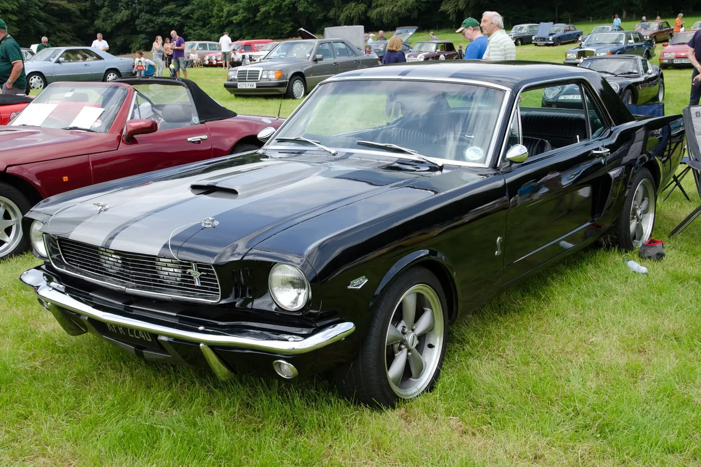 Ford Mustang — foto 5