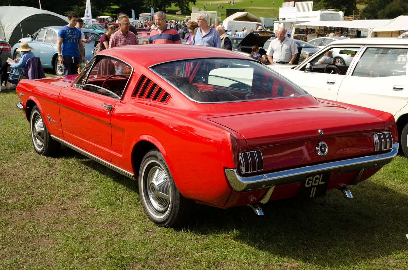 Ford Mustang — foto 6