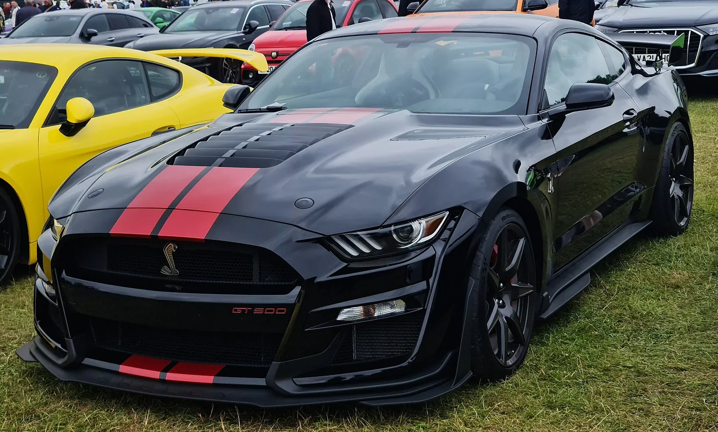 Ford Mustang Shelby GT500 — foto 5