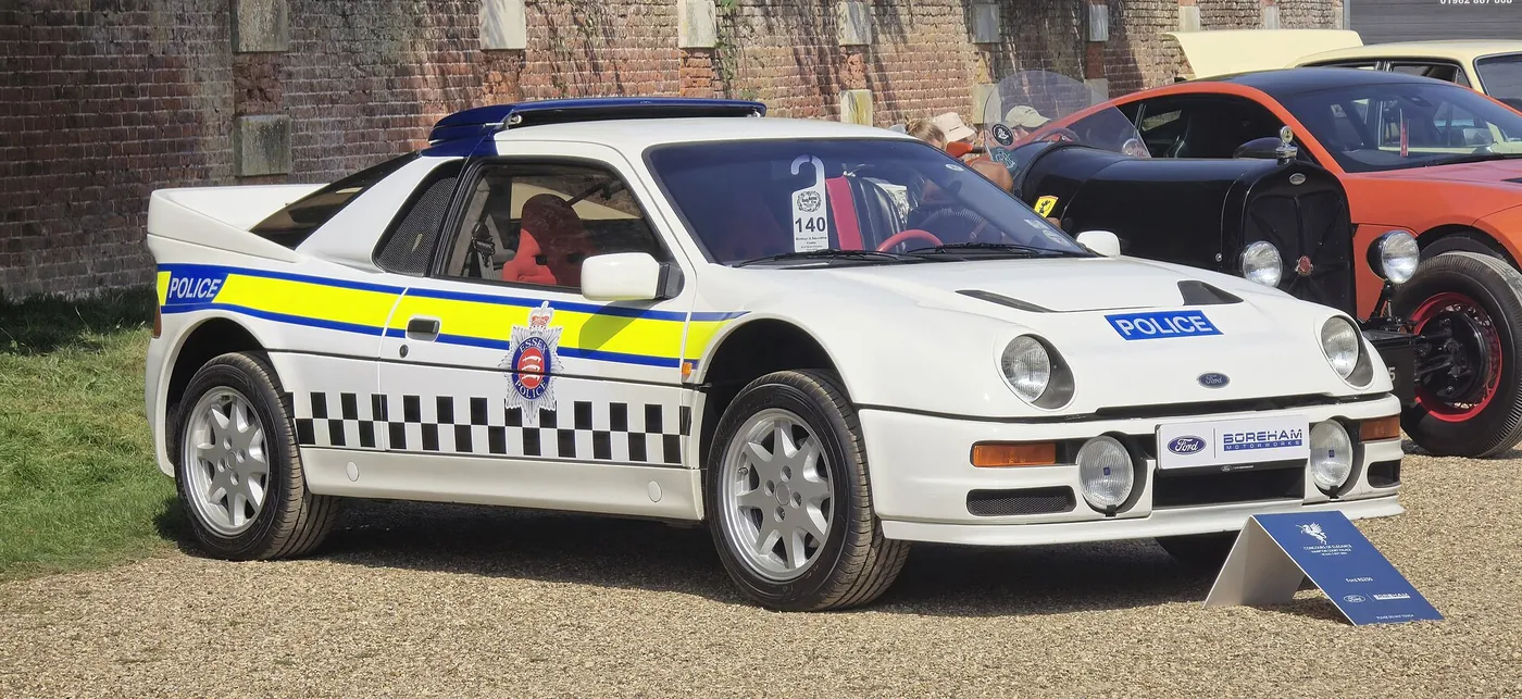 Ford RS200 — foto 3