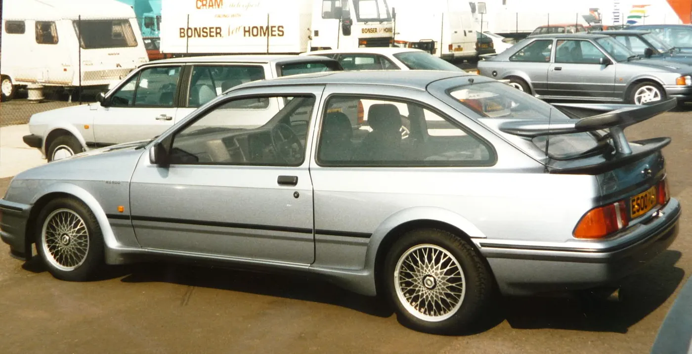 Ford Sierra — foto 2