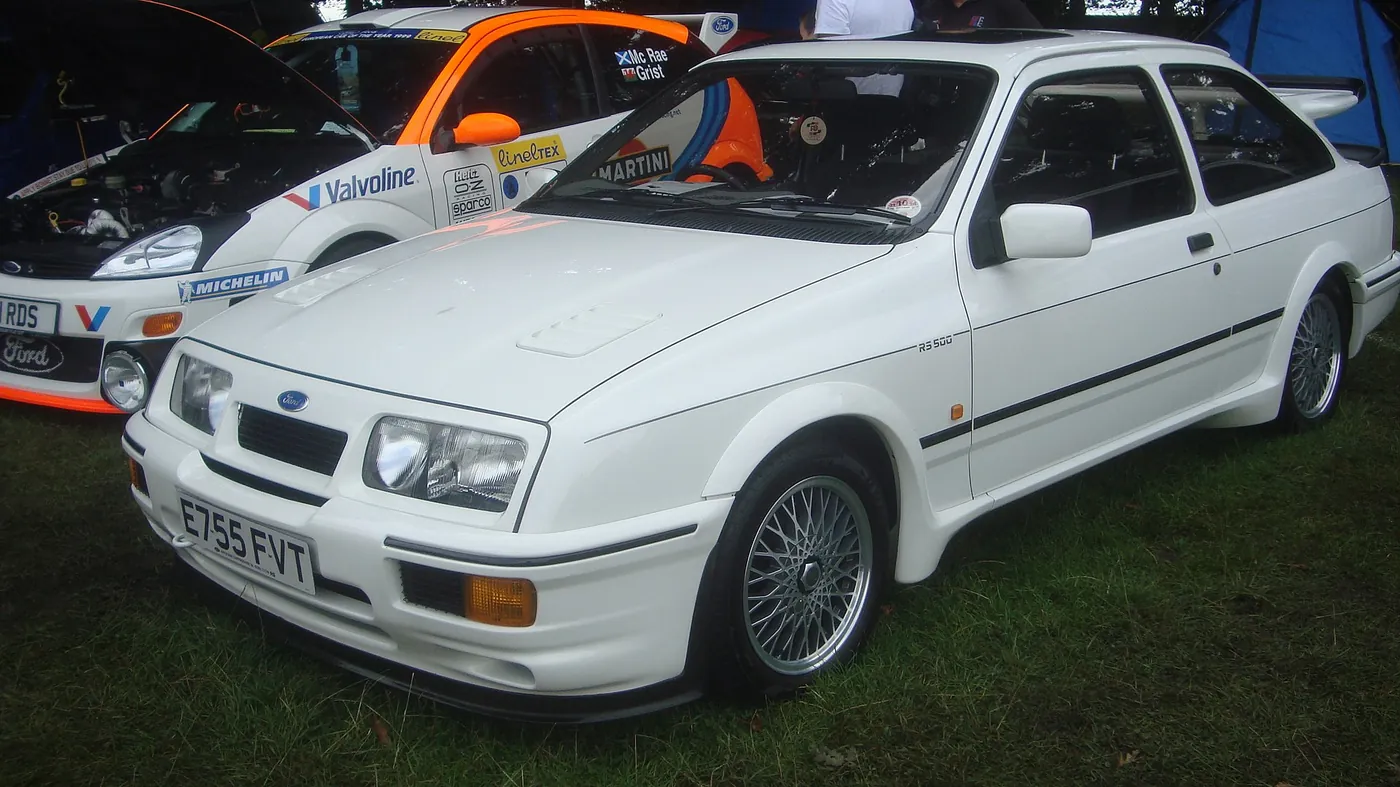Ford Sierra — foto 5