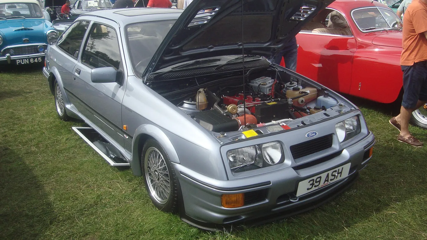 Ford Sierra — foto 6