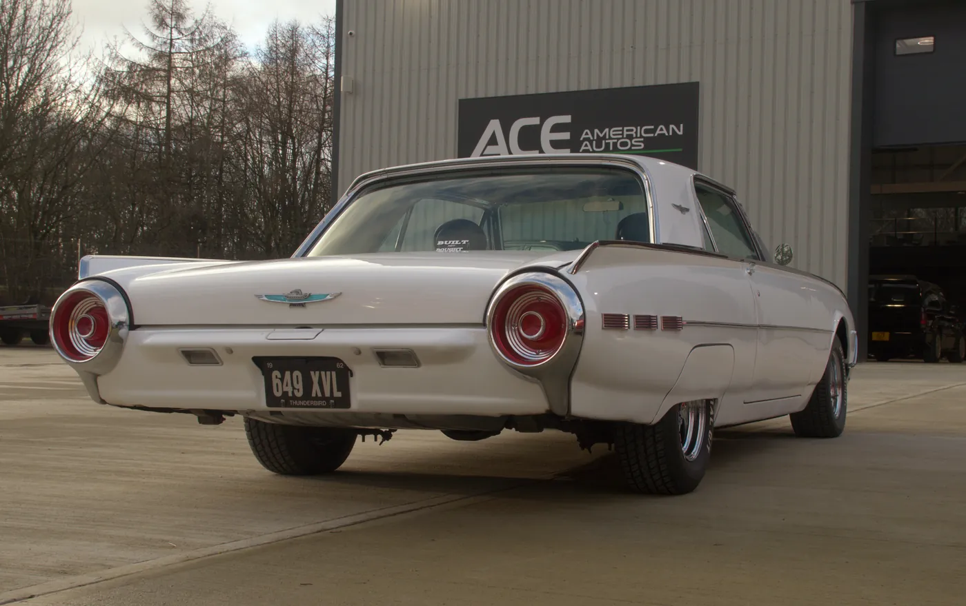 Ford Thunderbird — foto 2