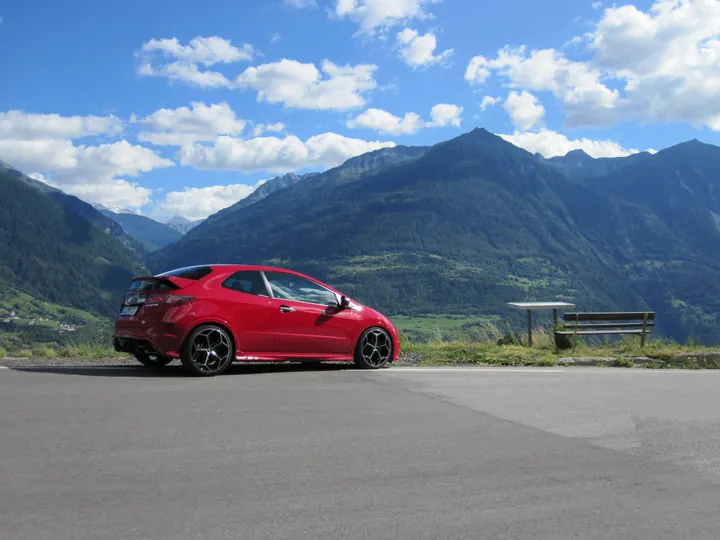 Honda Civic — foto 1