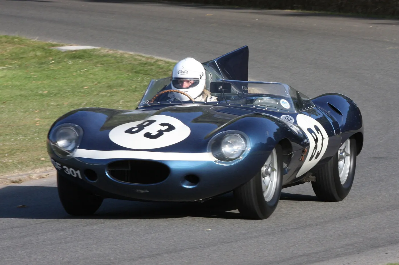 Jaguar D-Type — foto 1