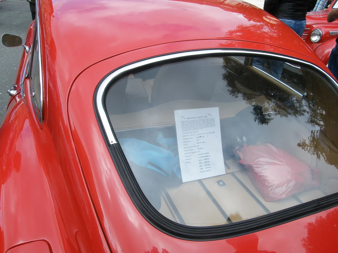 Jaguar E-Type — foto 6