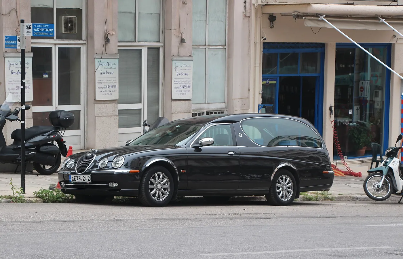 Jaguar S-Type — foto 3