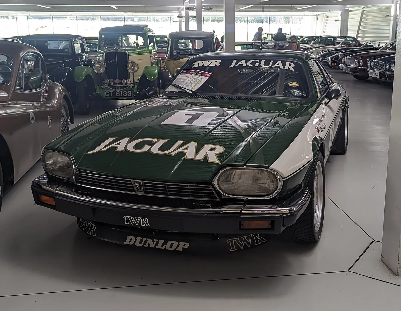 Jaguar XJS — foto 1