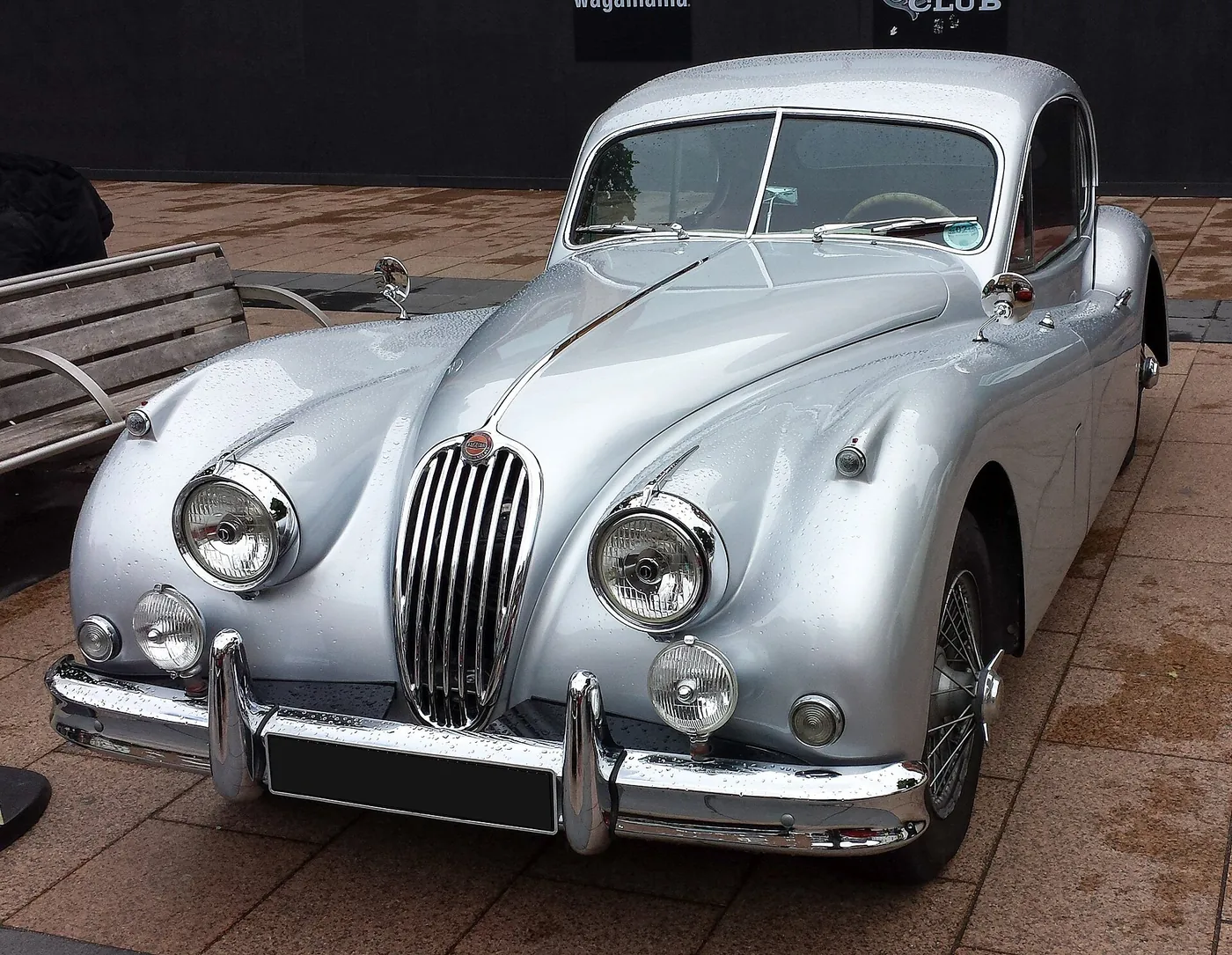 Jaguar XK140 — foto 1