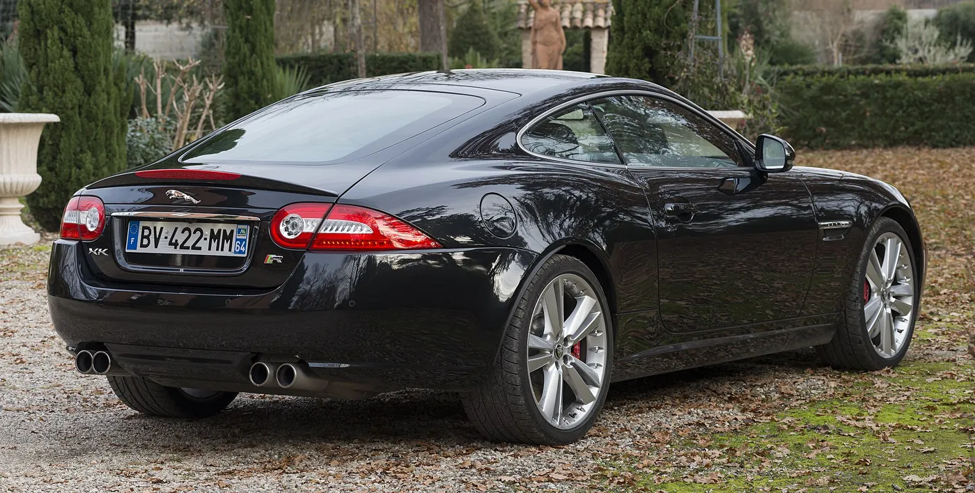 Jaguar XKR — foto 1