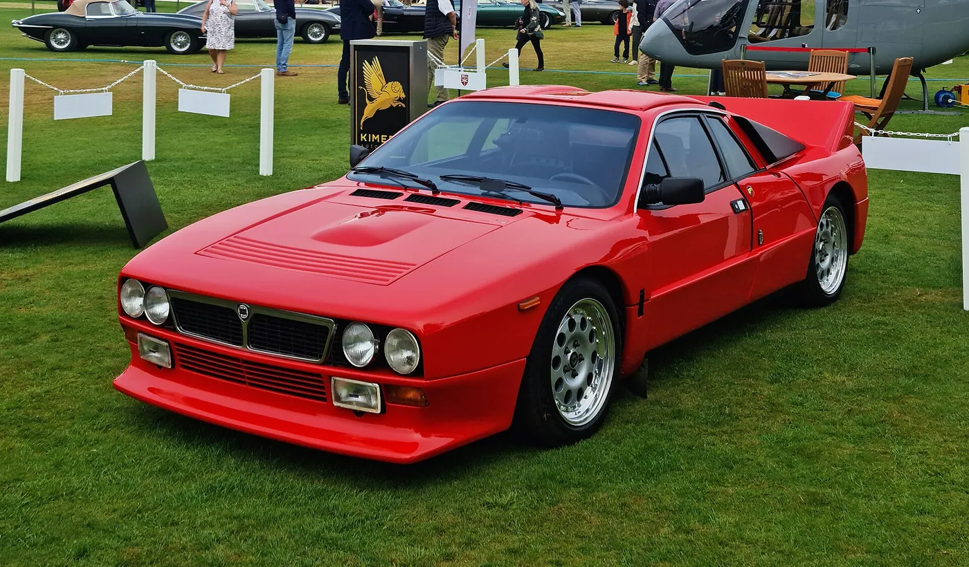 Lancia 037 — foto 1