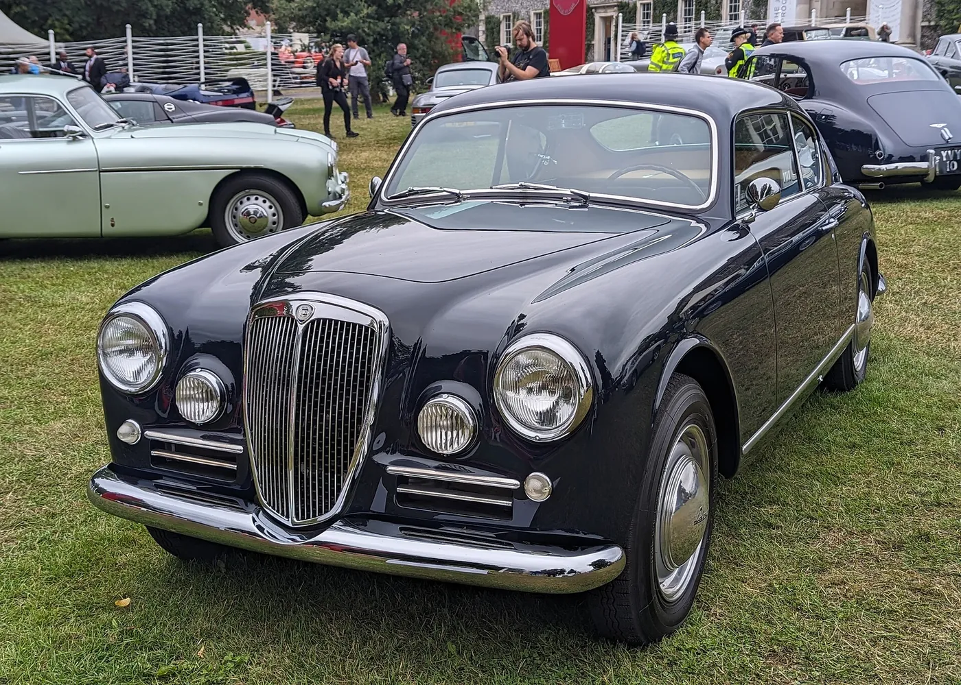 Lancia Aurelia — foto 1