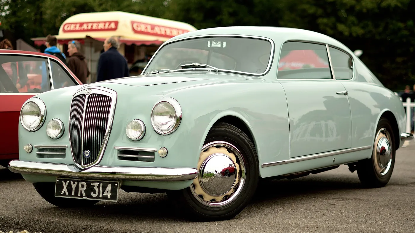 Lancia Aurelia — foto 5