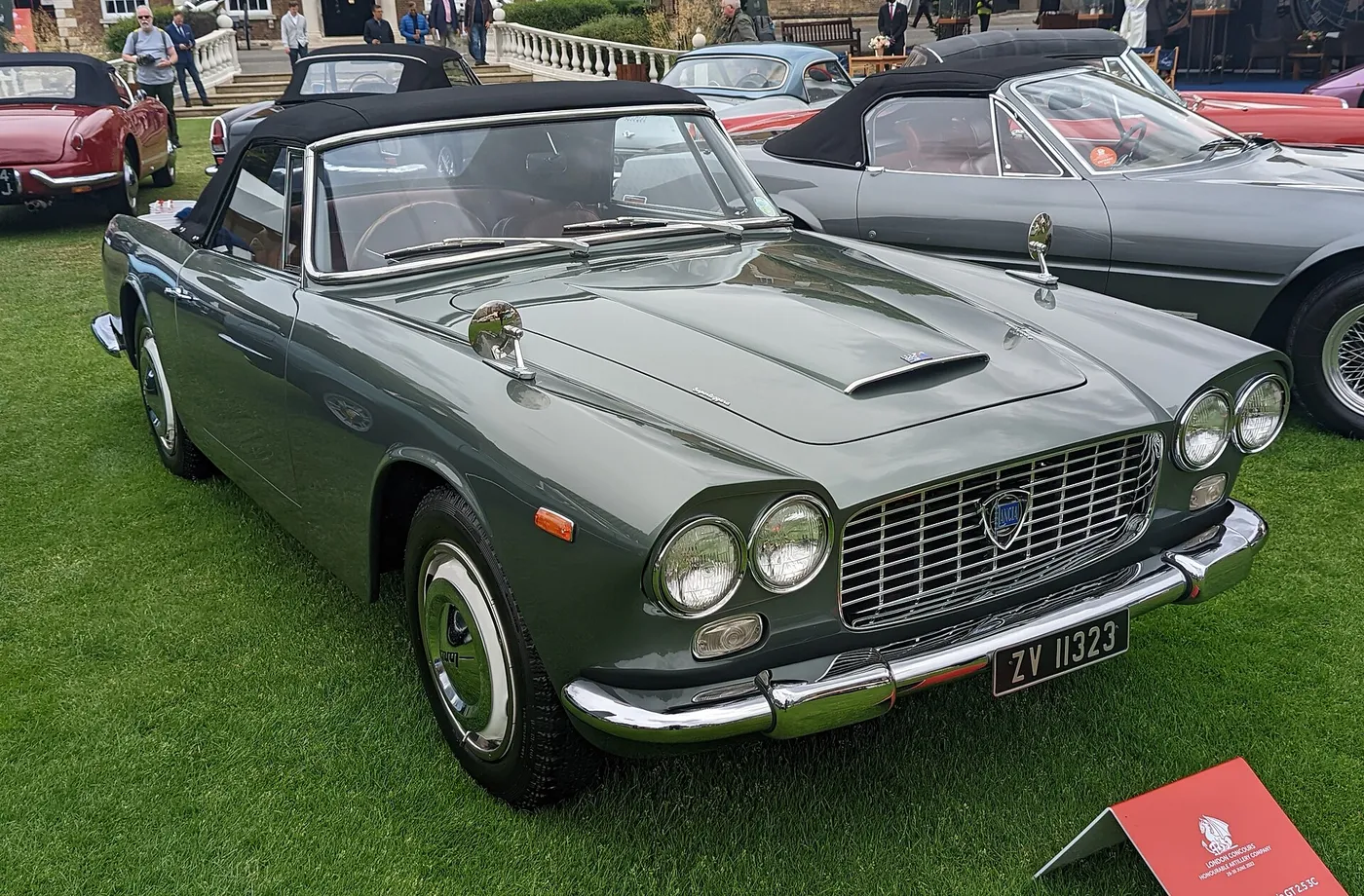 Lancia Flaminia — foto 4