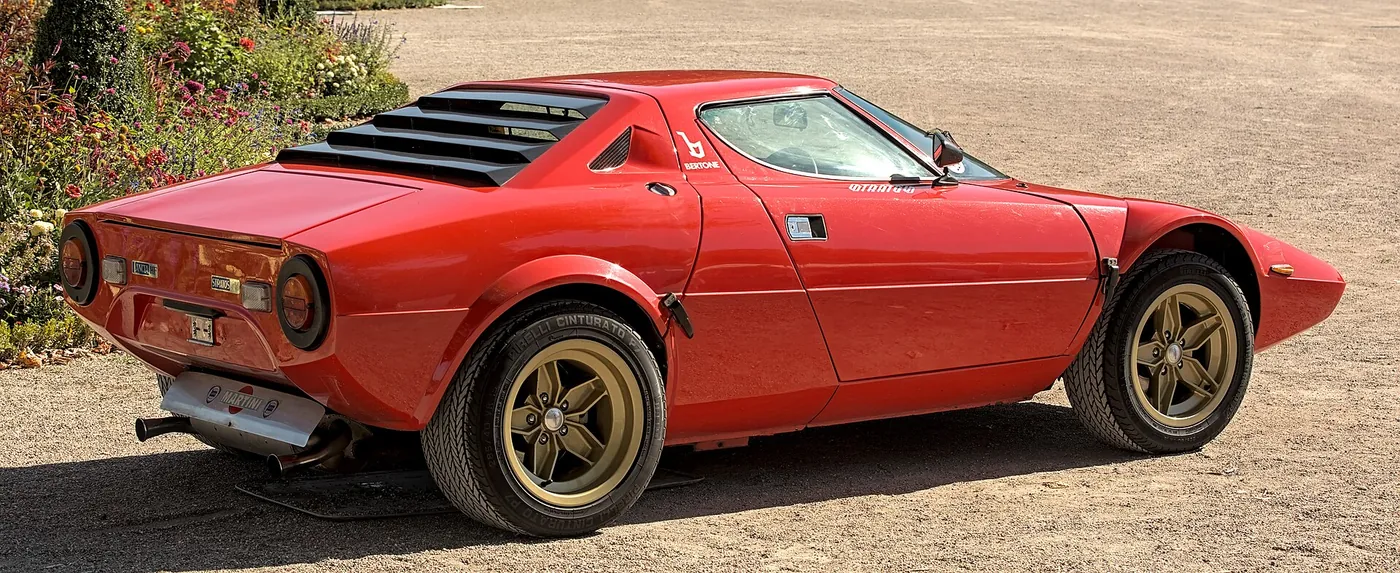 Lancia Stratos HF Stradale — foto 1