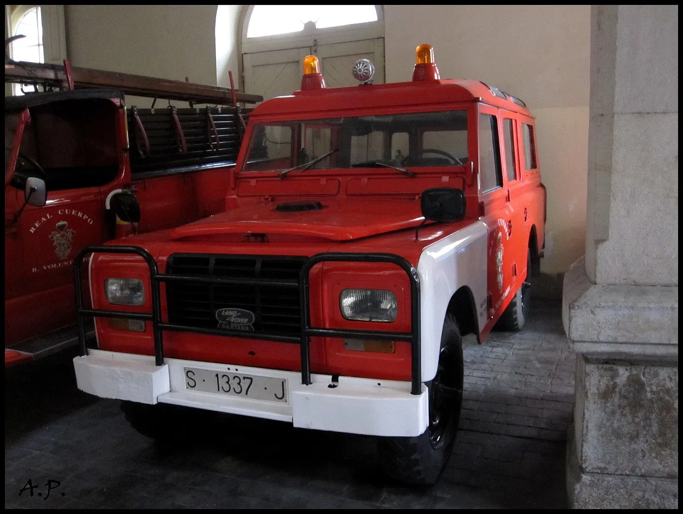 Land Rover Santana 109 — foto 3