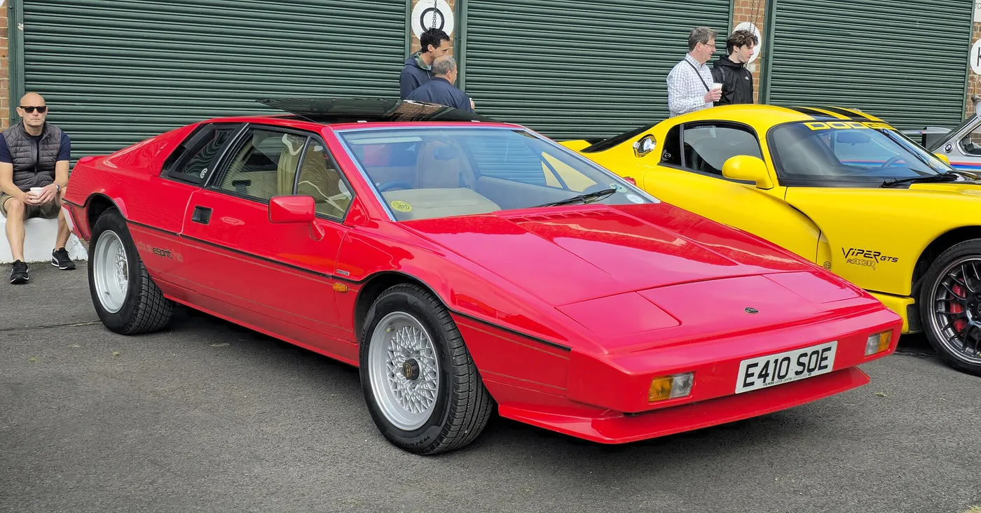 Lotus Esprit — foto 3